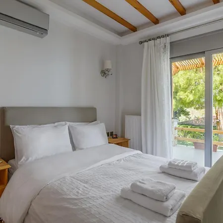 Crystal Villa *