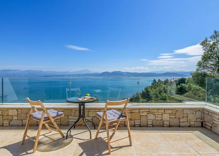 Crystal Villa Chalkida