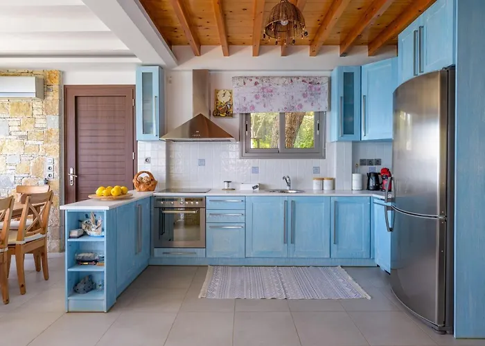 Villa Crystal Chalkida