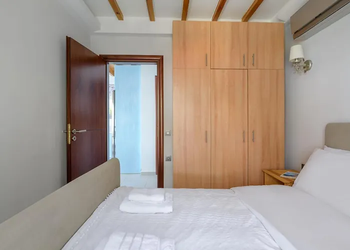 Villa Crystal Chalkida